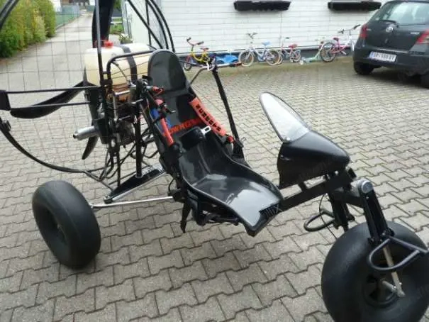 Bulli X Paratrike, Trike