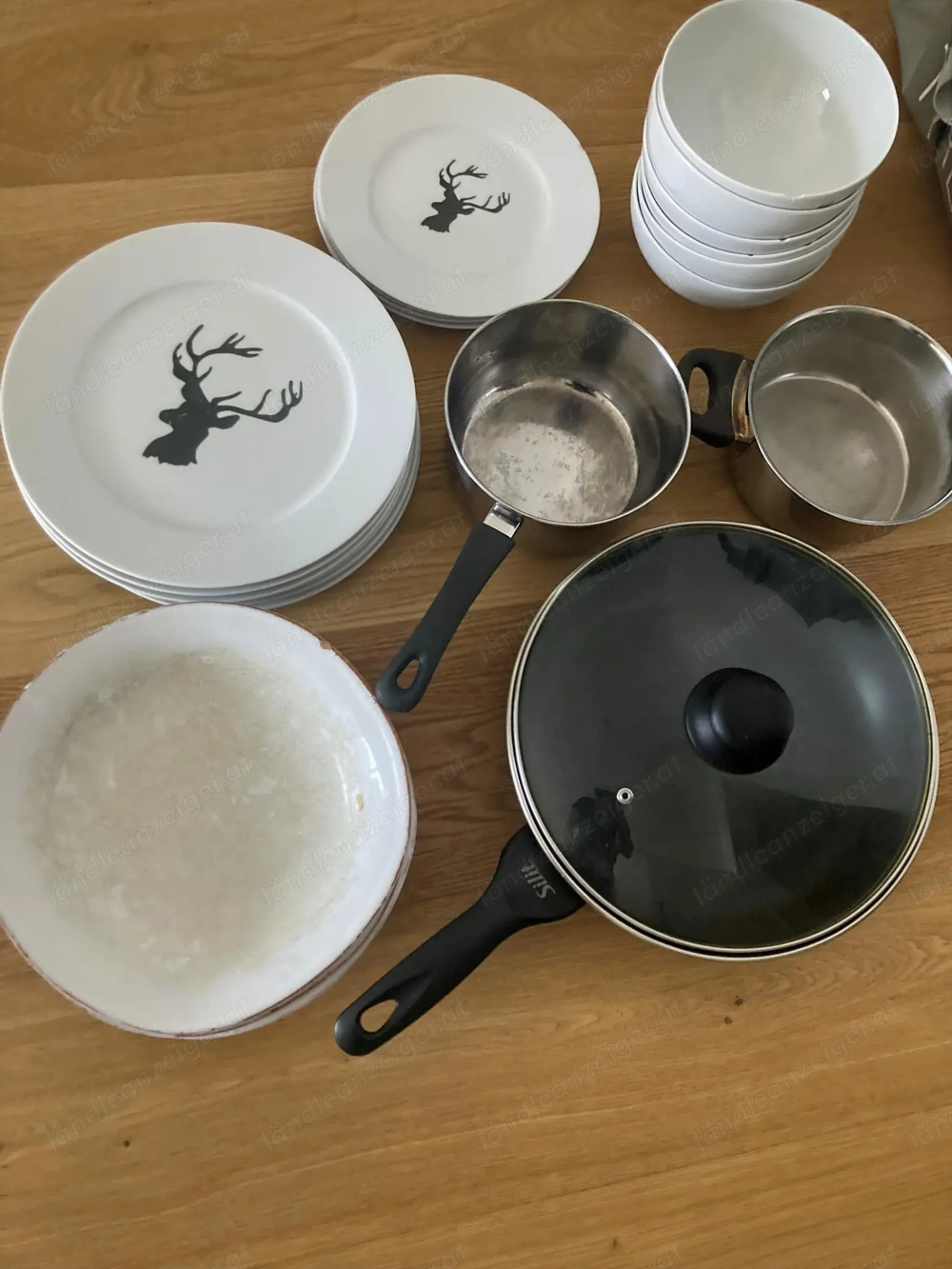 Diverses Ess- und Kochgeschirr gratis 