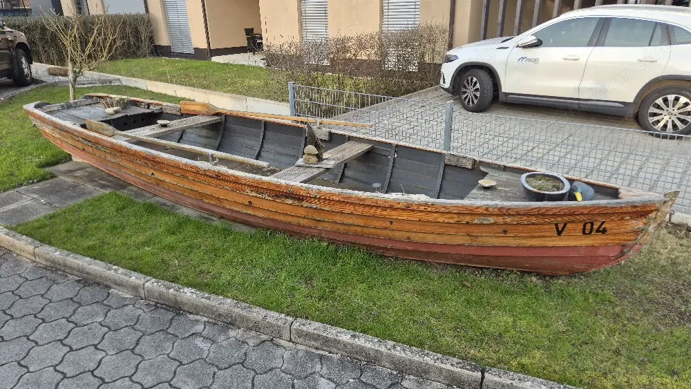 Gartendekoration Holzboot Blumenkiste