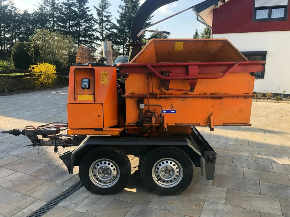Thünissen Holzhäcksler Typ 532 M 