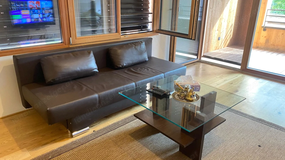 Bequeme moderne Sofa   guter Zustand