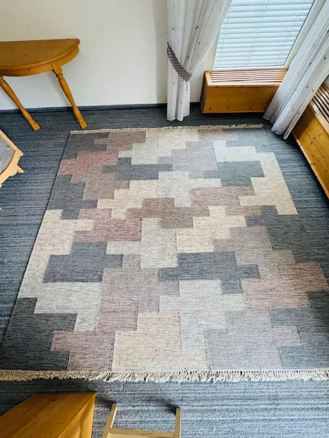 Teppich für s Wohnzimmer etc.