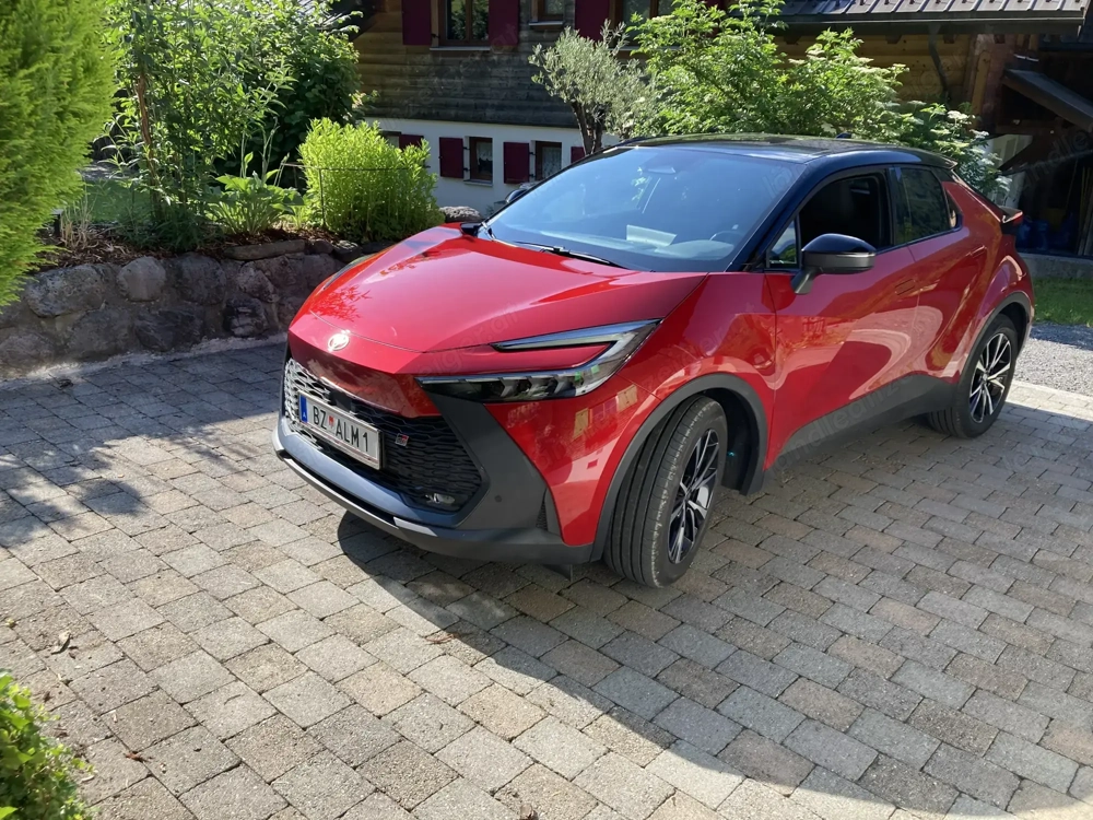 Toyota C-HR Plug-In Hybrid GR Sport 223PS SUV   