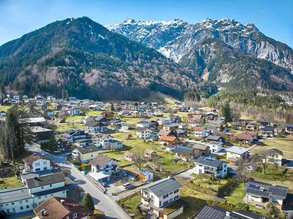 Baugrund in Vandans (770 m )   sonnig, zentral, Bergpanorama   Privatverkauf