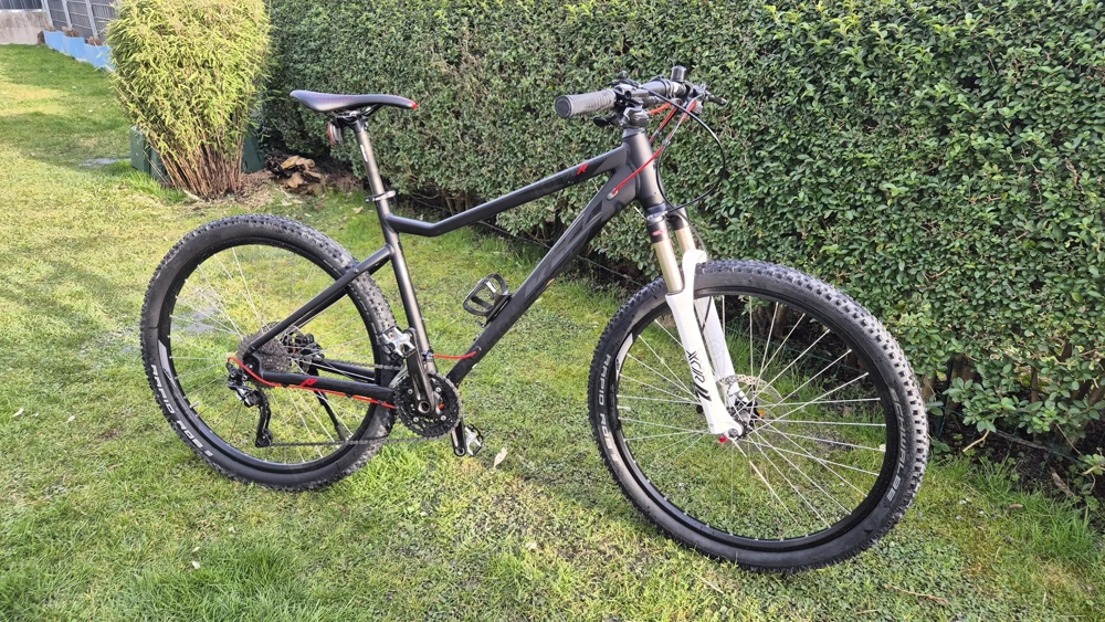 KTM Mountainbike weiss anthrazit 