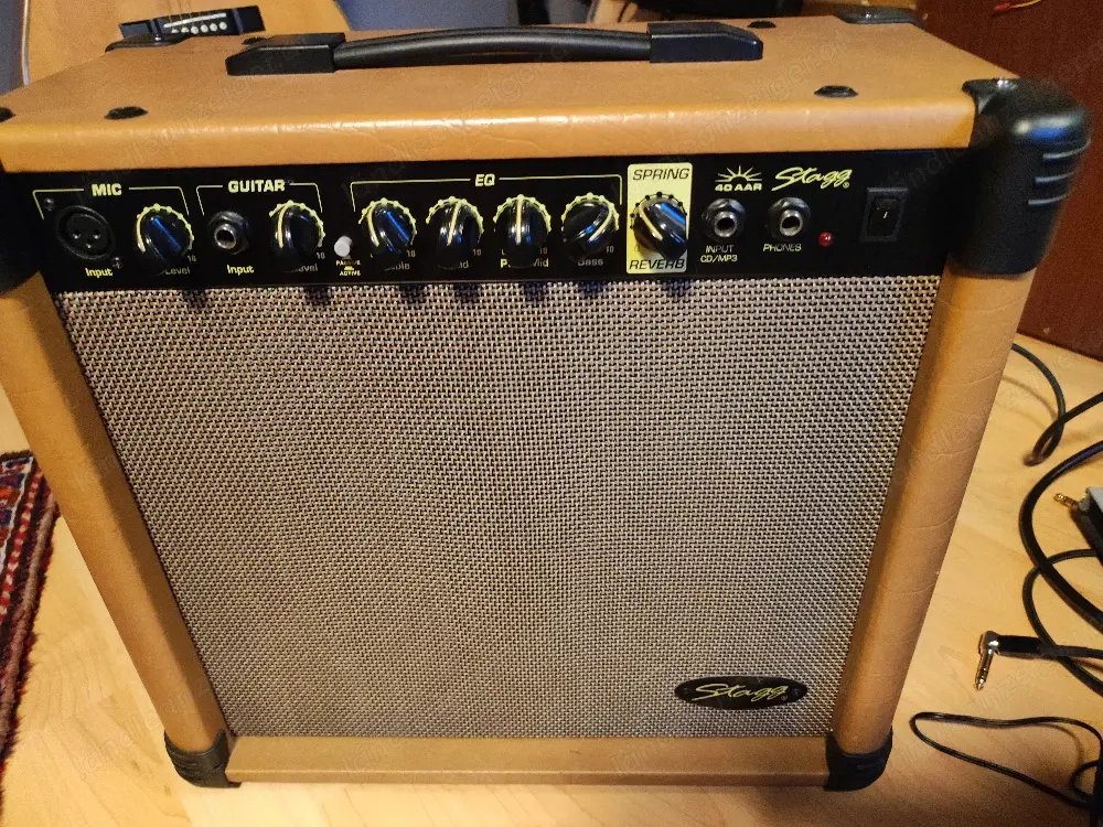 Akustik - Gitarrenverstärker Stagg 40AAR - wenig gebraucht 