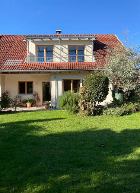 Charmante Doppelhaushälfte   beziehbar in 1 Jahr