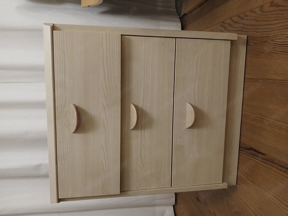 Kommode mit 3 Schubladen