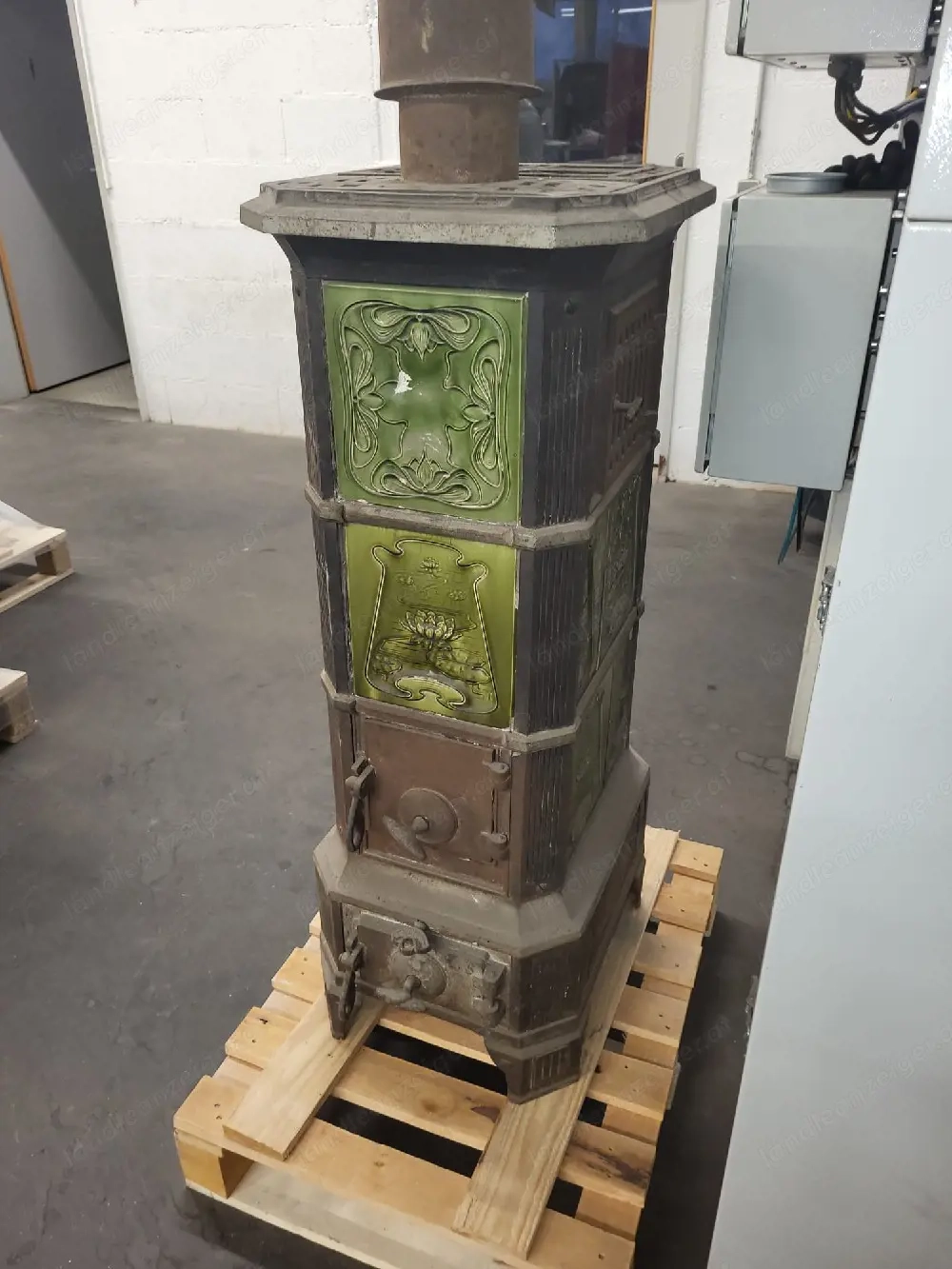 antiker holzofen vollfunktionsfähig 