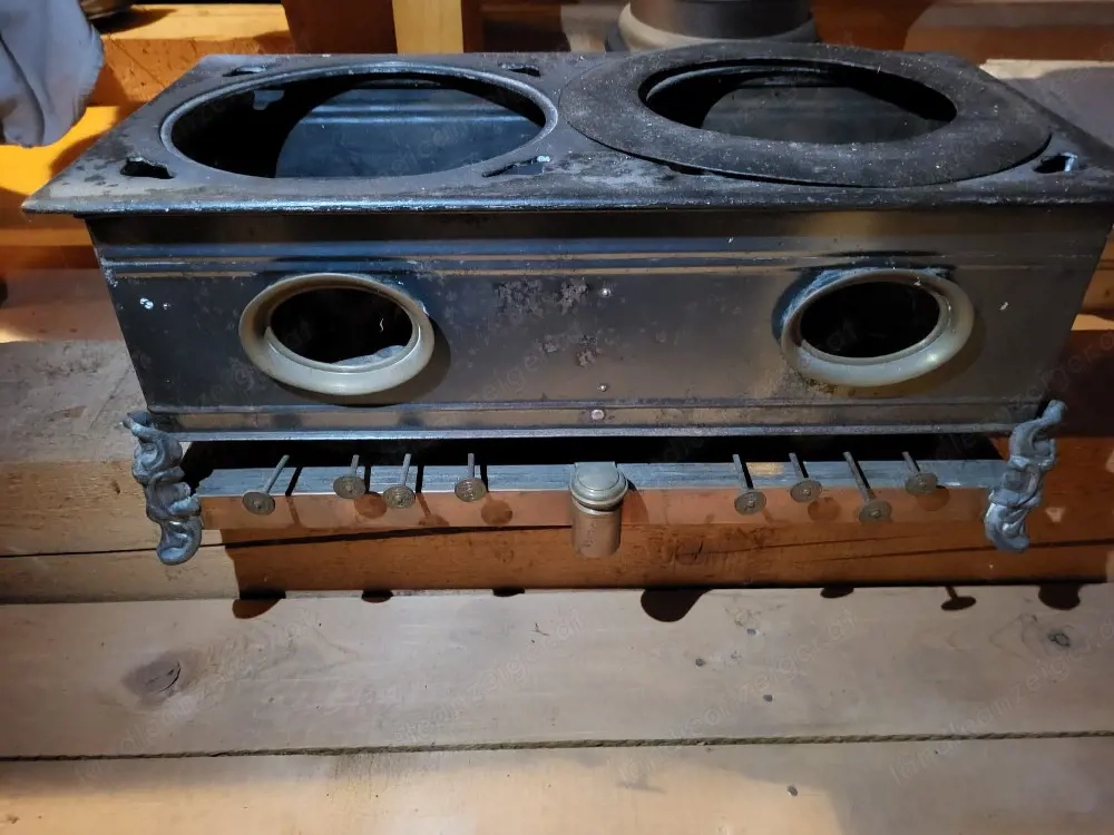 antiker petroliumherd vollständig funktionstüchtig