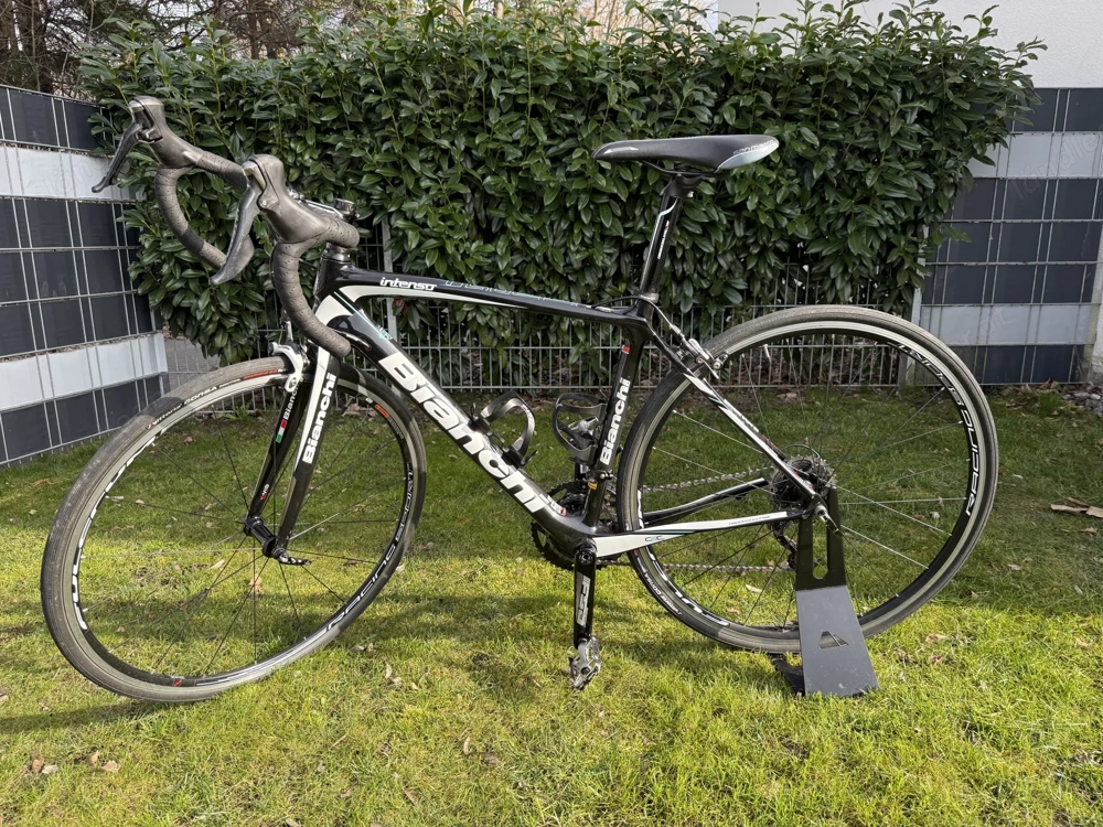 Bianchi Intenso Carbon