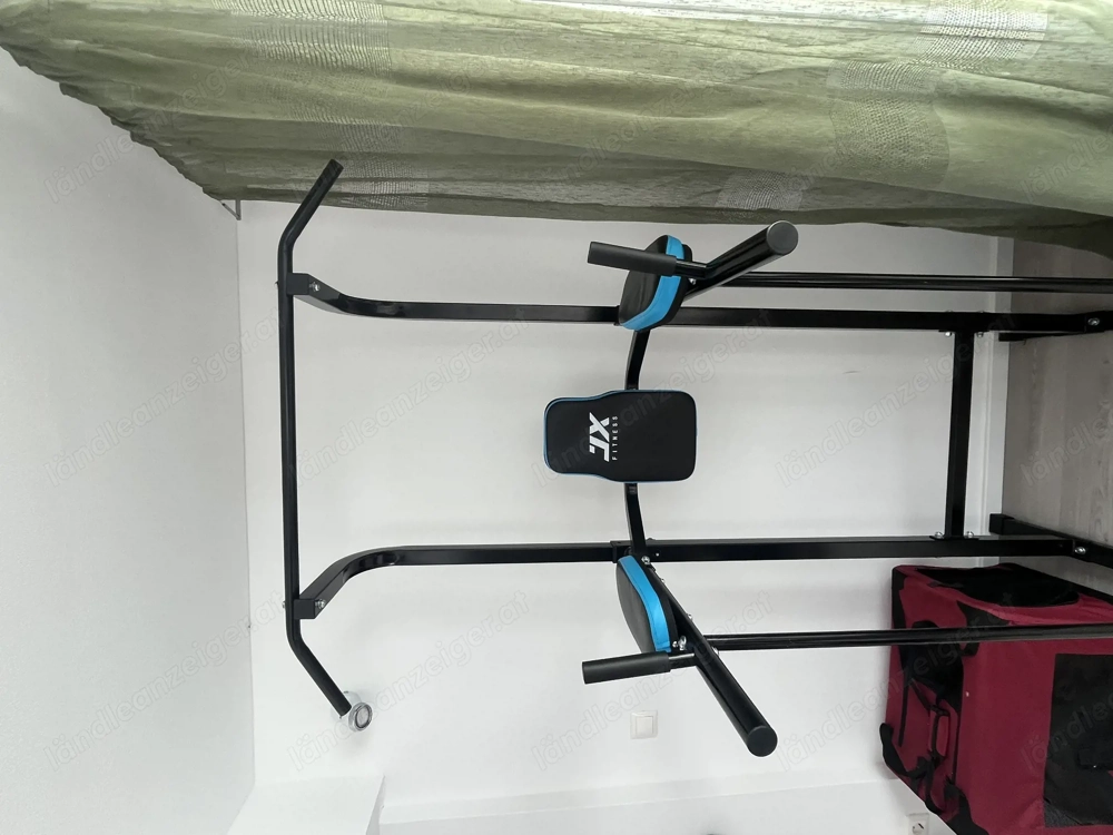 multifunktionaler Kraftturm Trainingsgerät