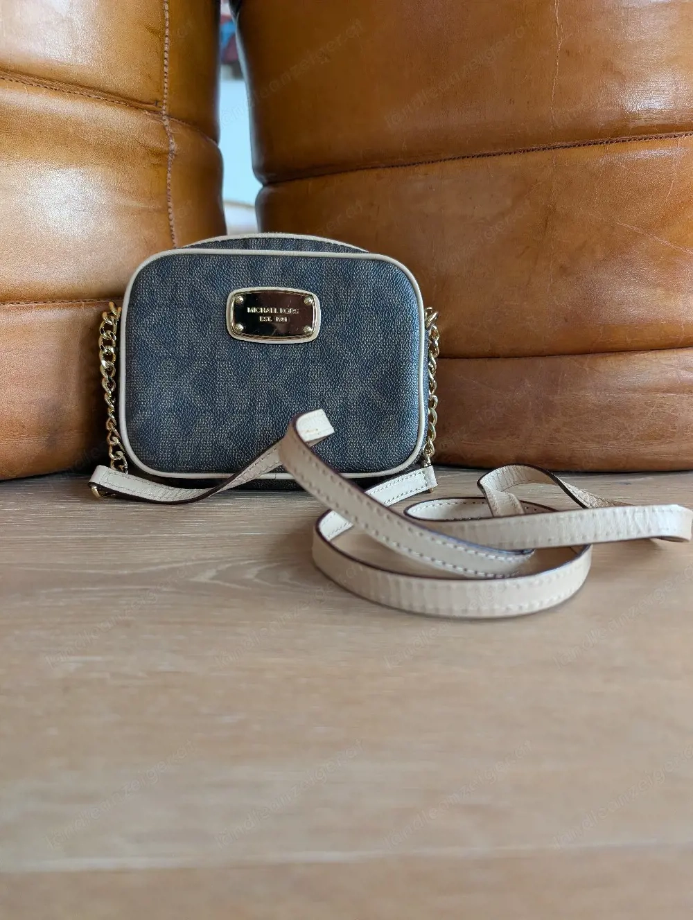 michael kors kleine crossbody handytasche