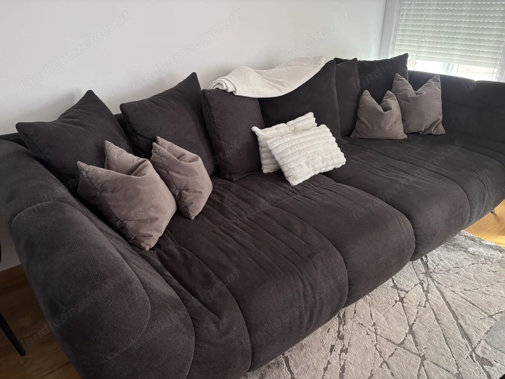 Neuwertiges Sofa zu Verkaufen 