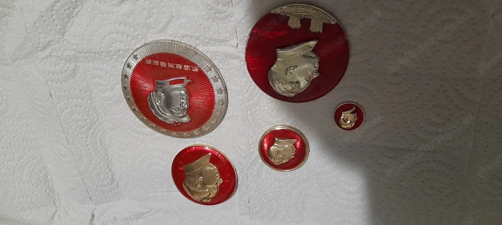 Chinesische Abzeichen