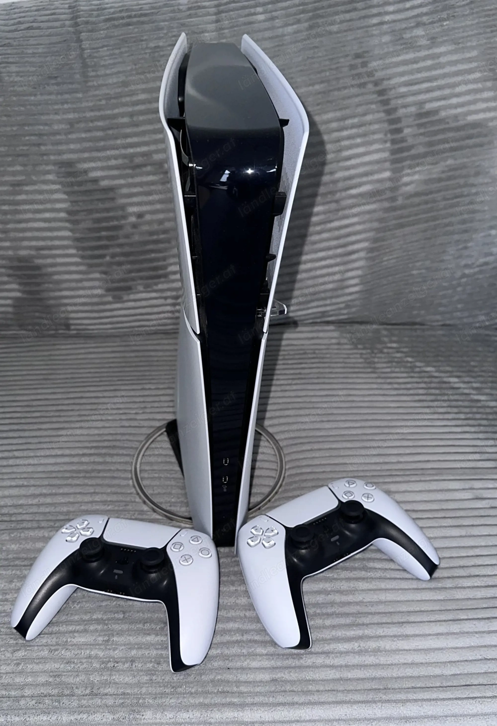 Ps5 (Disc Version) + 2 Original Kontroller