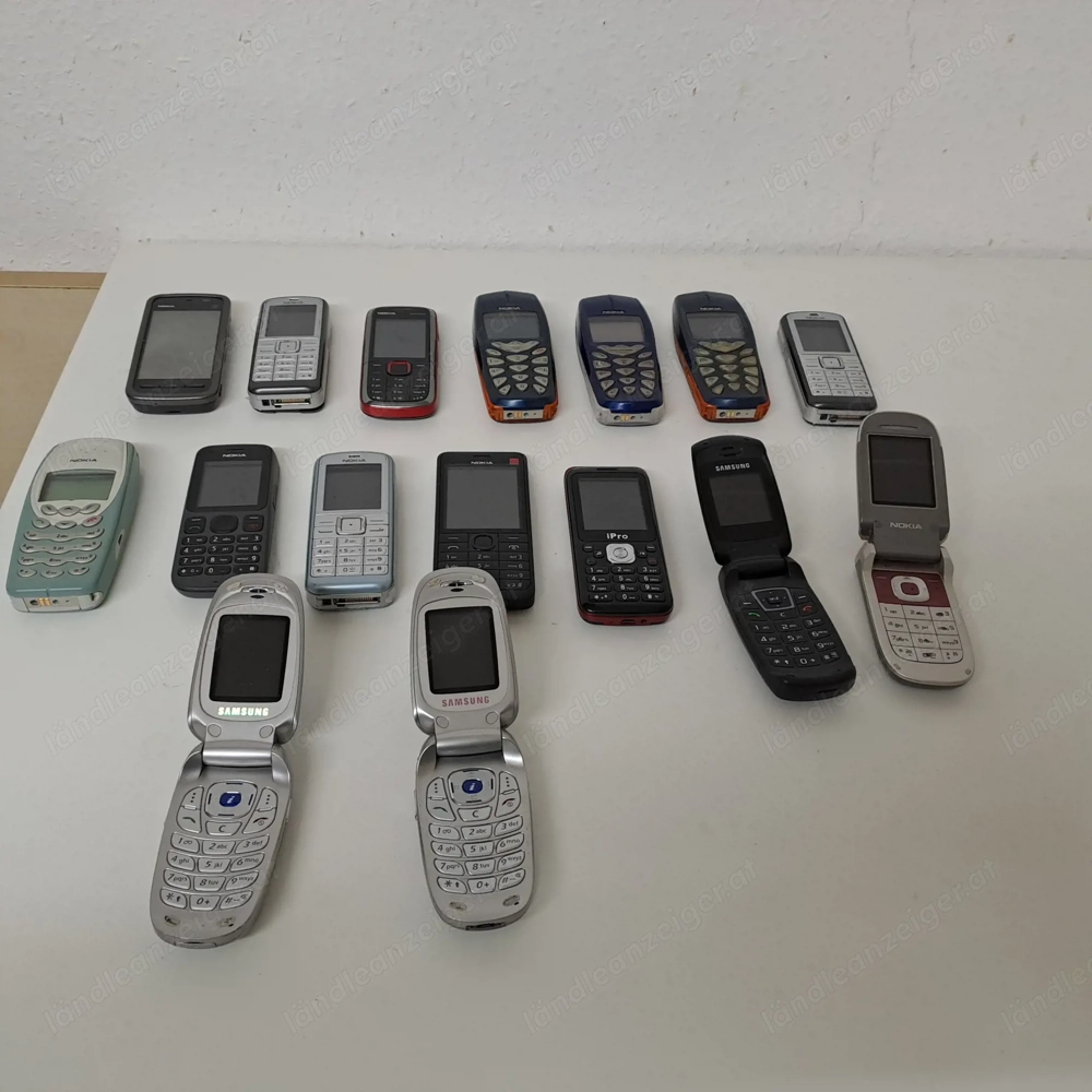 Verkaufe Alte Handys für Sammler