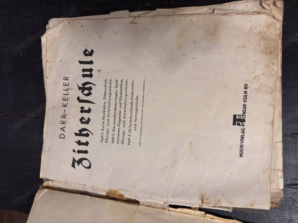 Musikinstrument - alte Konzertzither inkl. Koffer und Notenheft