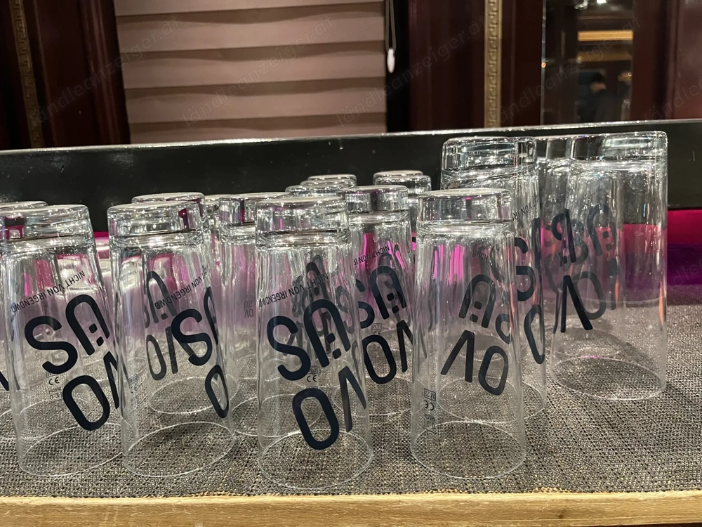 0,5 und 0,3 Liter Vo Üs Gläser