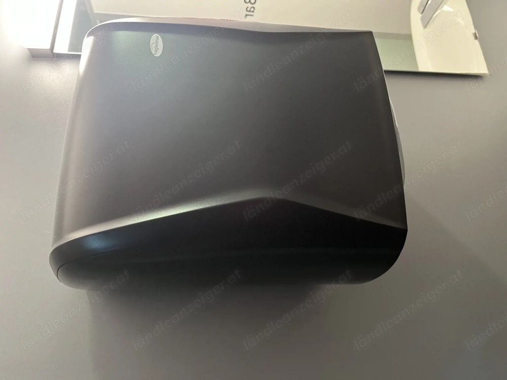 2x Hagleitner Handtuchspender mit Sensoren