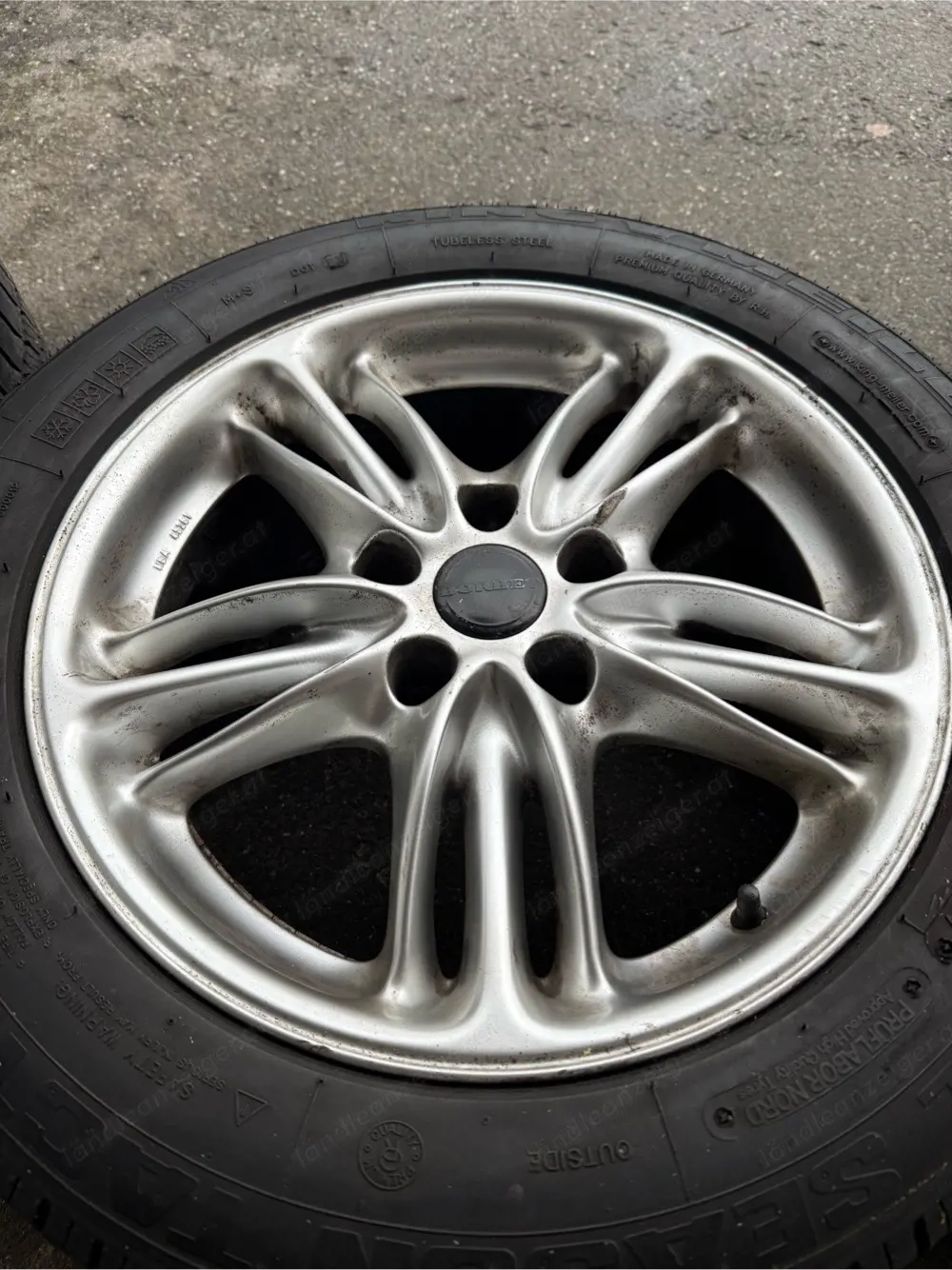 4x Alufelgen mit Ganzjahresreifen 215 55 R16