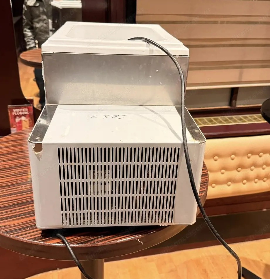 2x Gastrokühlbecken