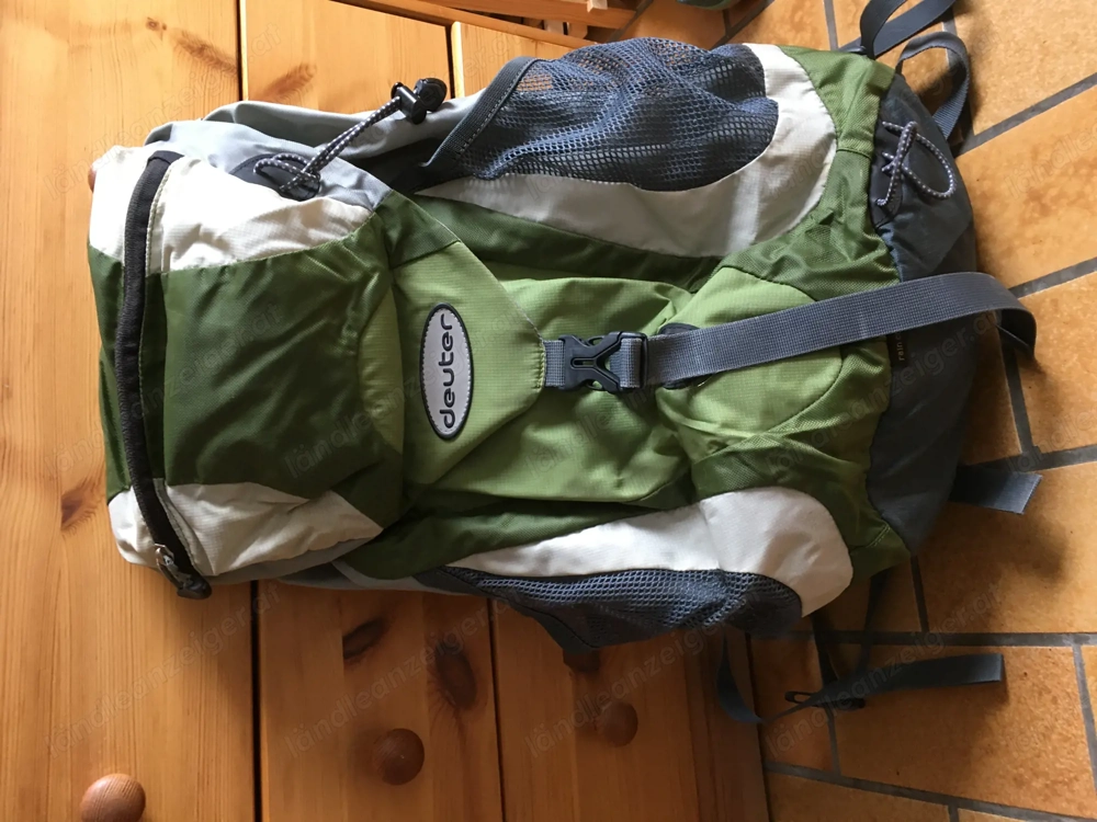 Toller Deuter Rucksack AC lite 25