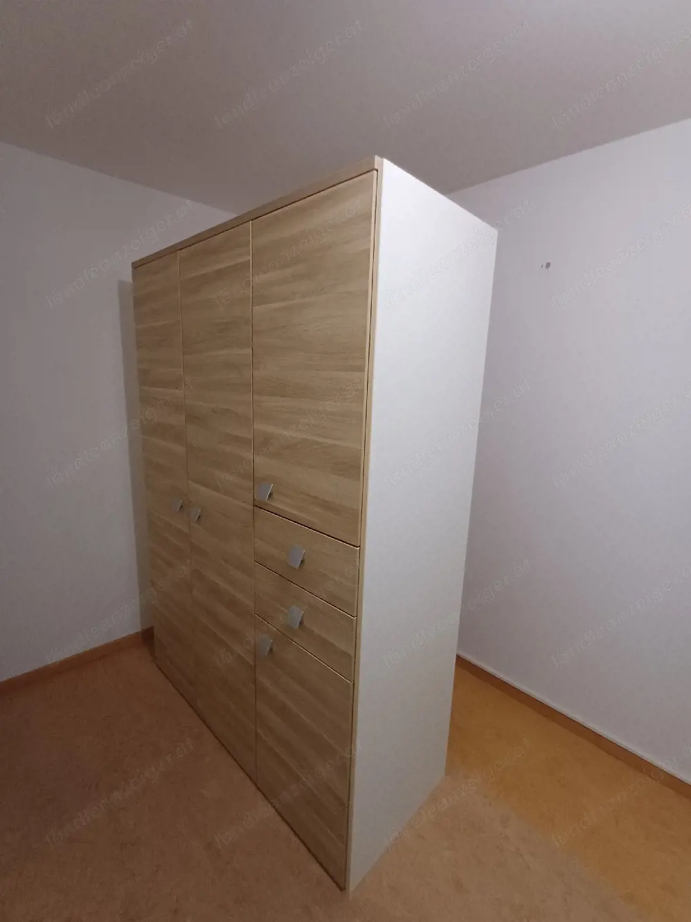 PAIDI Kleiderschrank und Kommode