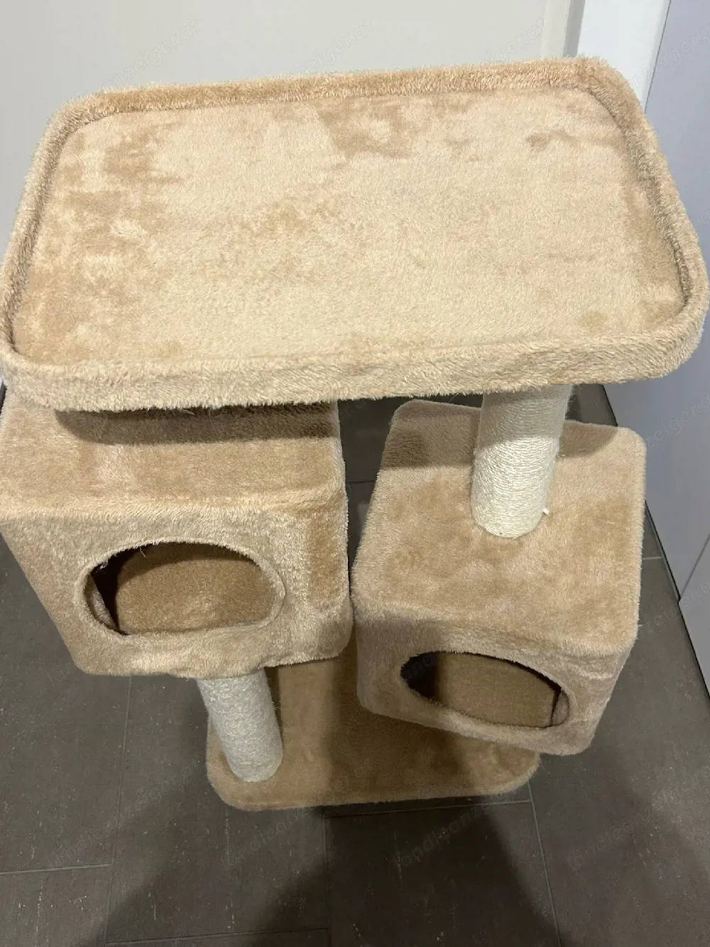 Kratzbaum für Katzen