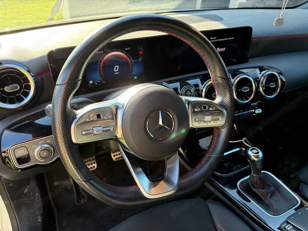 Mercedes-Benz A-Klasse A160 AMG- Line 