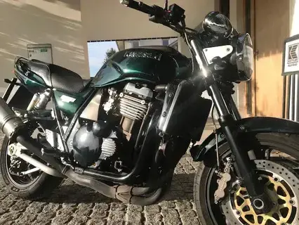 Kawasaki ZRX 1100