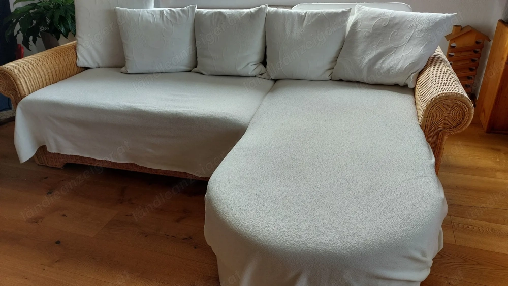 Rattan-Couch gebraucht - zu verschenken