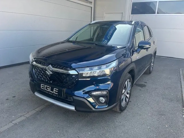 Suzuki S-Cross Flash