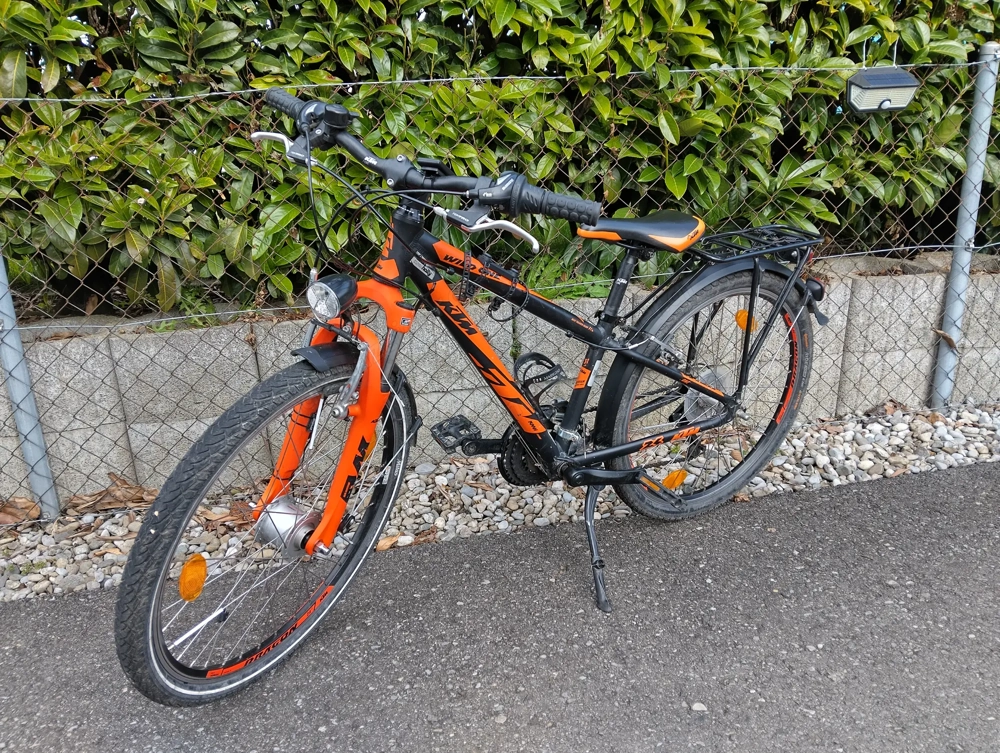 KTM Kinderfahrrad 24 Zoll (reserviert bis Samstag)