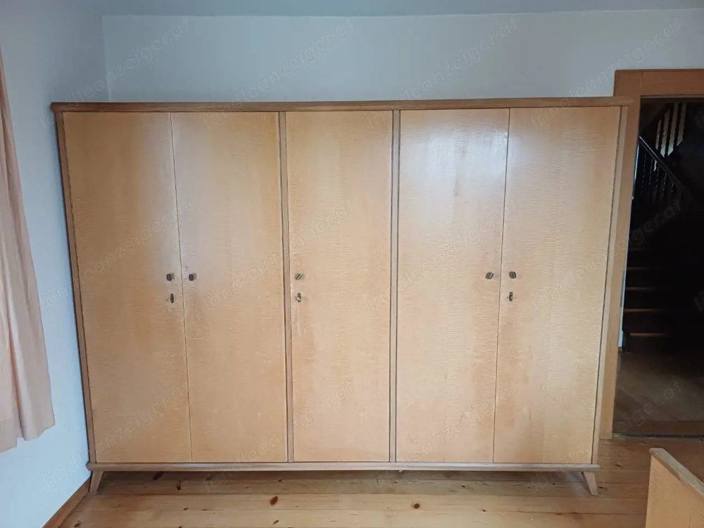 Doppelbett und Schlafzimmermöbel, auch einzeln