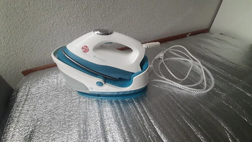 Dampfbügeleisen mit großem Tank