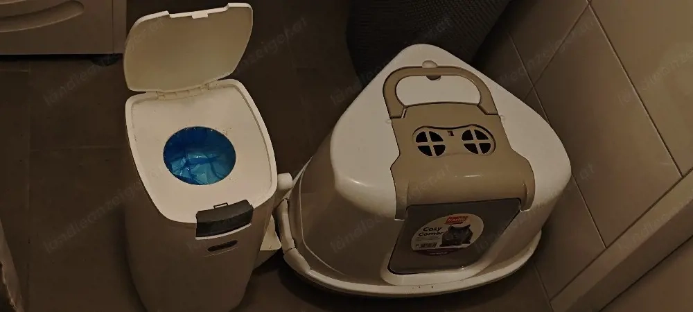 Katzenklo sowie Littycat Katzenstreu-Entsorgungseimer inkl. Schaufel und Nachfüllkassette 