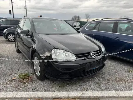 VW Golf 5 .
