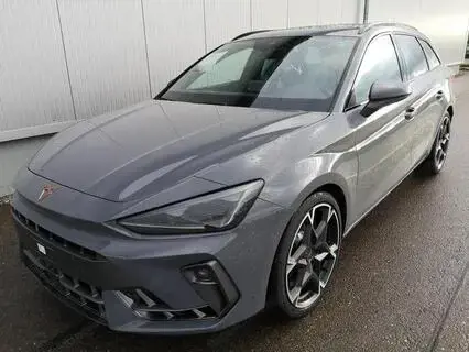 Cupra Leon Sportstourer 2.0 TSI 245 kW 4Drive VZ Kombi 2.0TSI DSG 4x4 A...