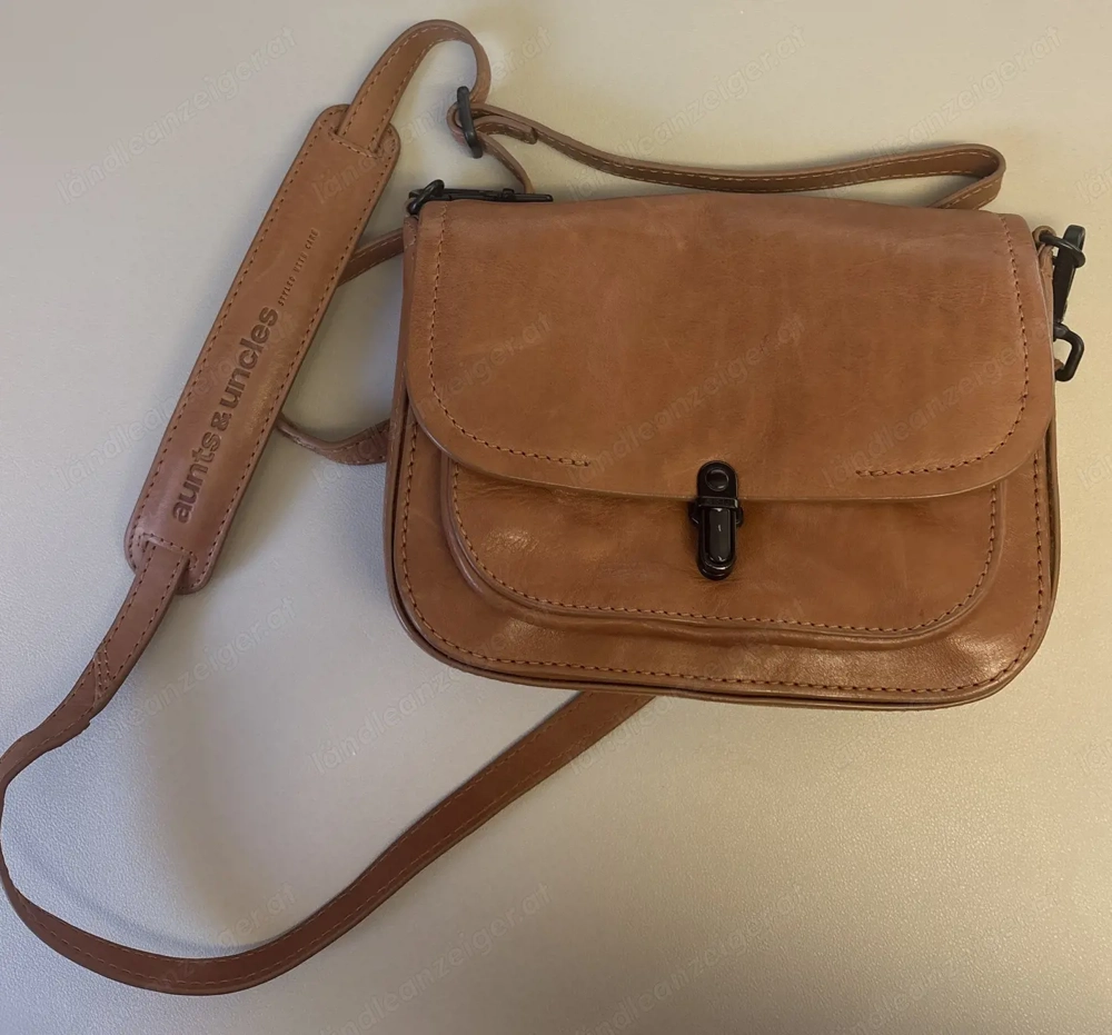 Lederhandtasche aunts&uncles, camelfarbig