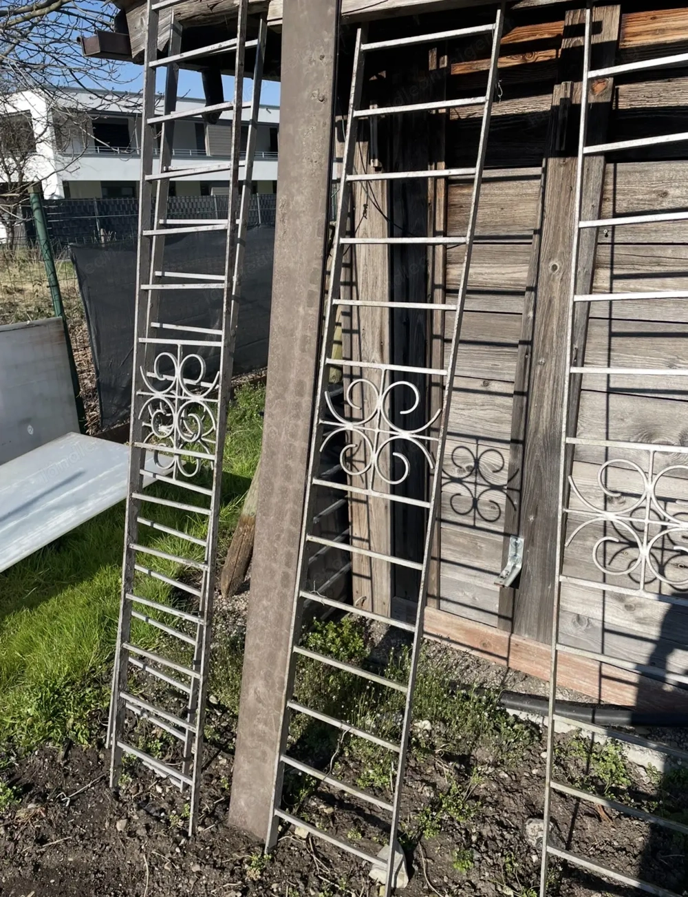 Zaunelemente   massiv & dekorativ