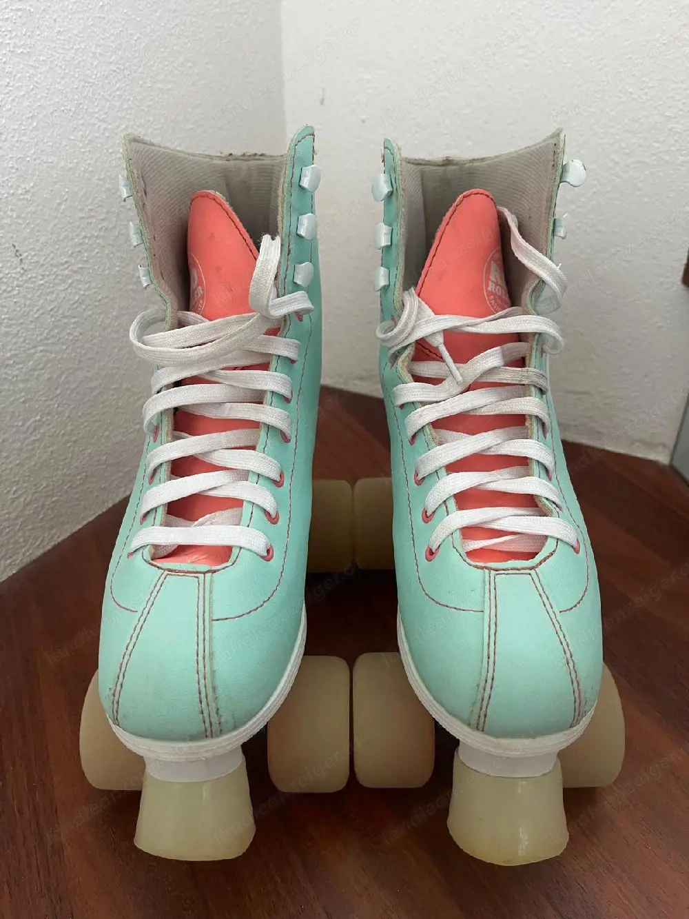 Rollschuhe mit Tasche 