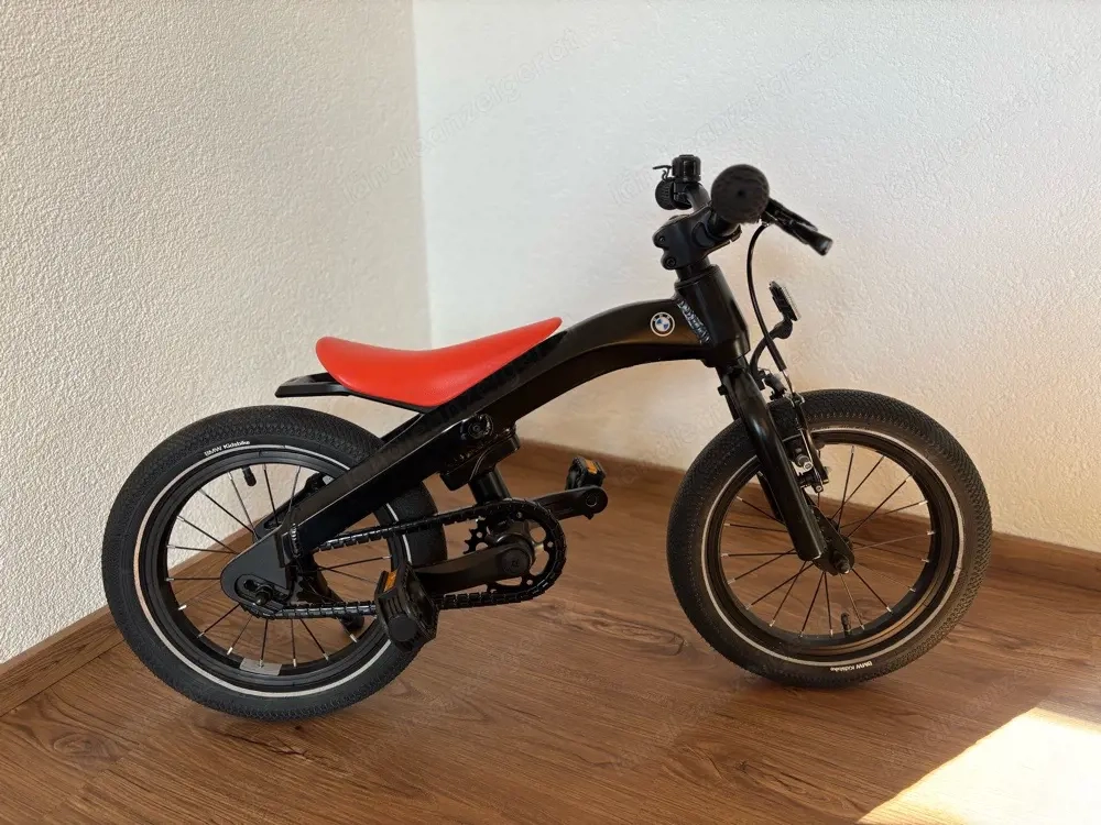BMW Kidsbike Fahrrad und Laufrad