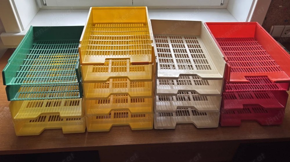 Ablagefächer für Büro