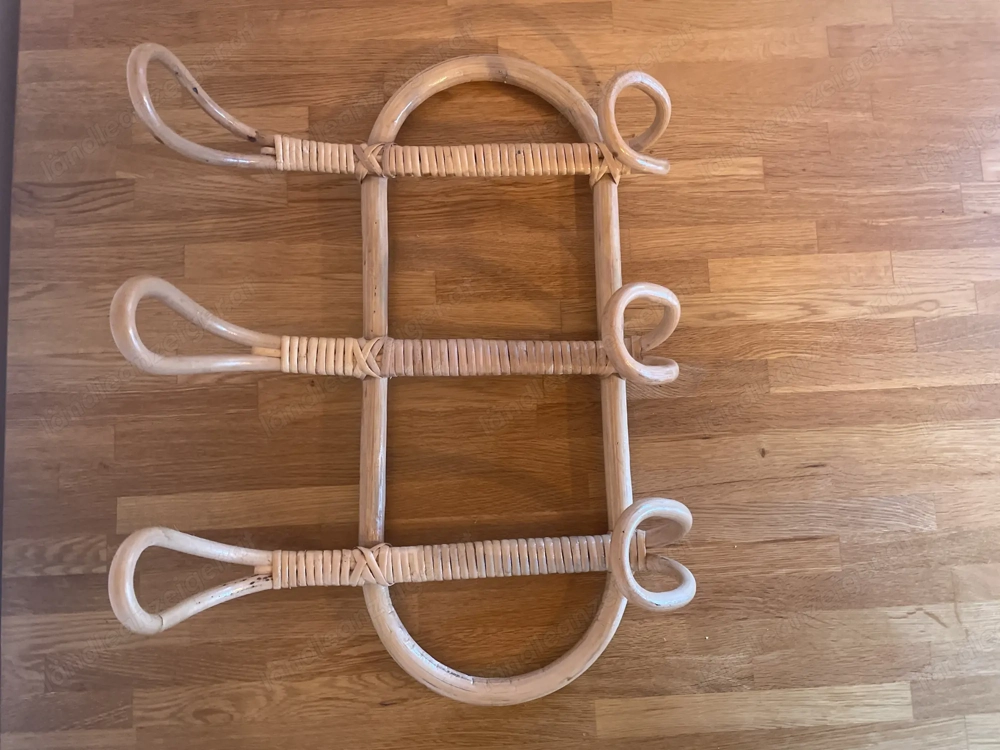 Rattan Gaderobe  Kleiderhaken von Depot 