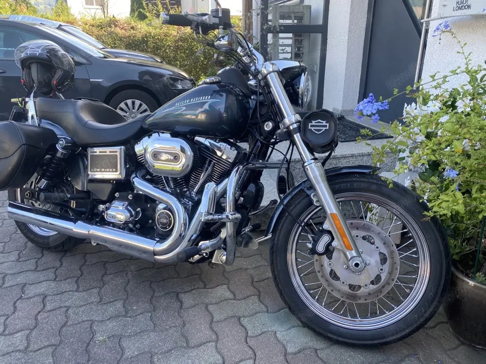 Harley-Davidson Dyna Low Rider Chopper 