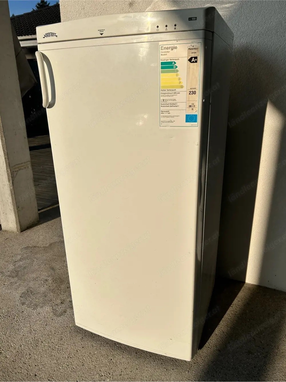 Verschenke - gegen eine Kiste Bier - Gefrierschrank Nordfrost A+