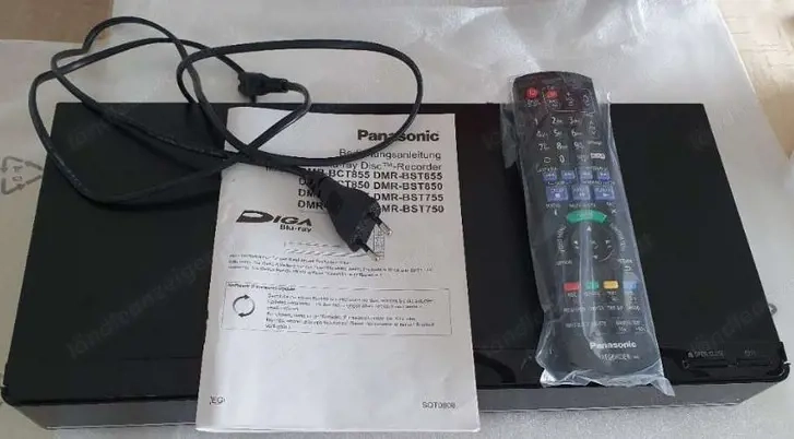 Blu-ray Recorder mit Twin HD DVB-C Tuner DMR-BCT750 