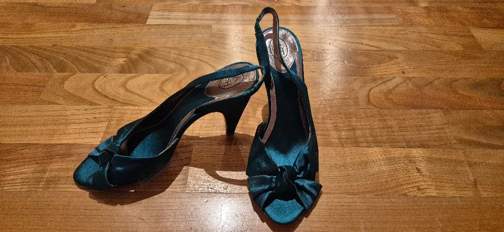Tolle grüne Highheels Abendschuhe von ASH,  Gr. 40