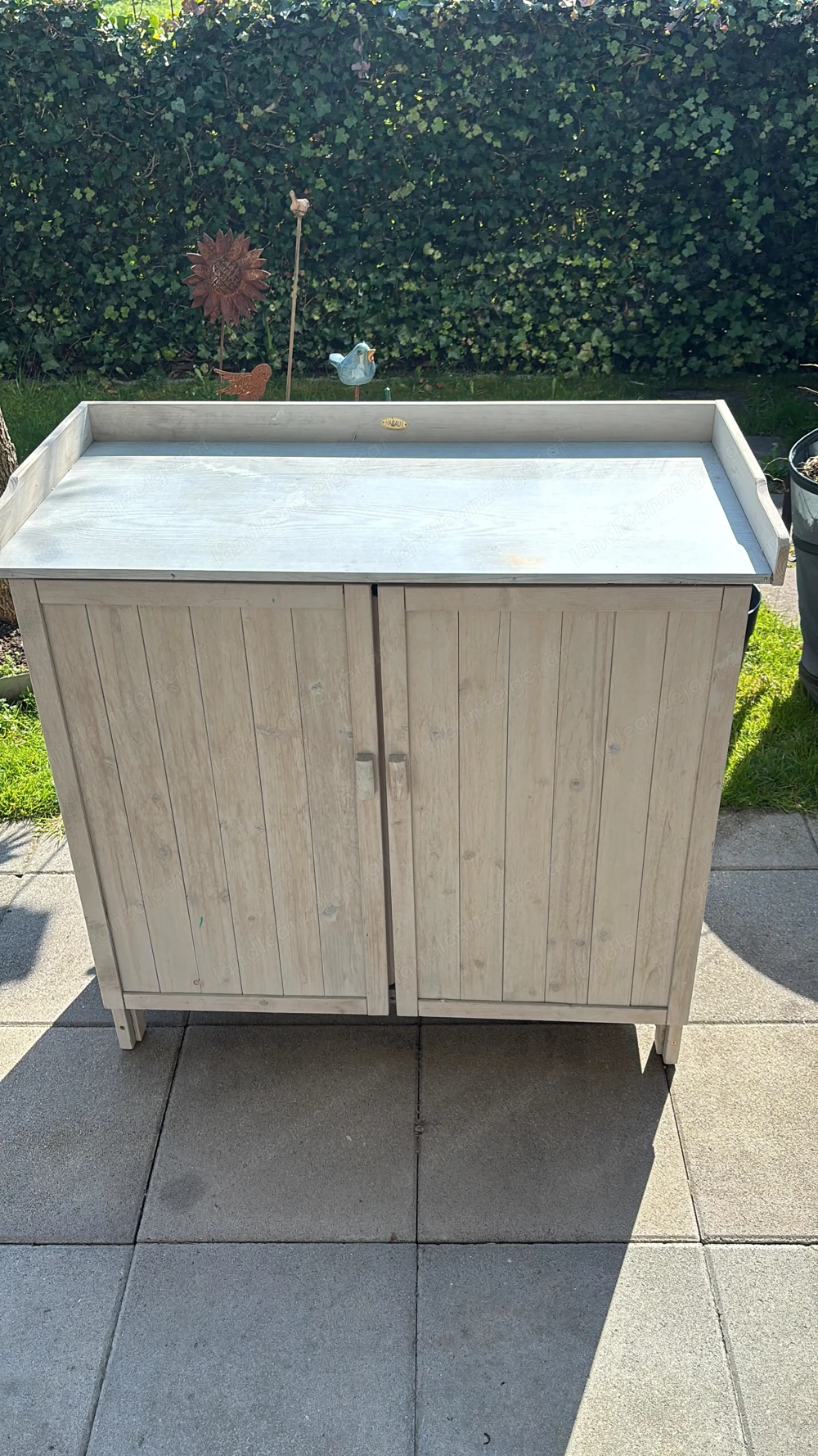 Gartenkommode